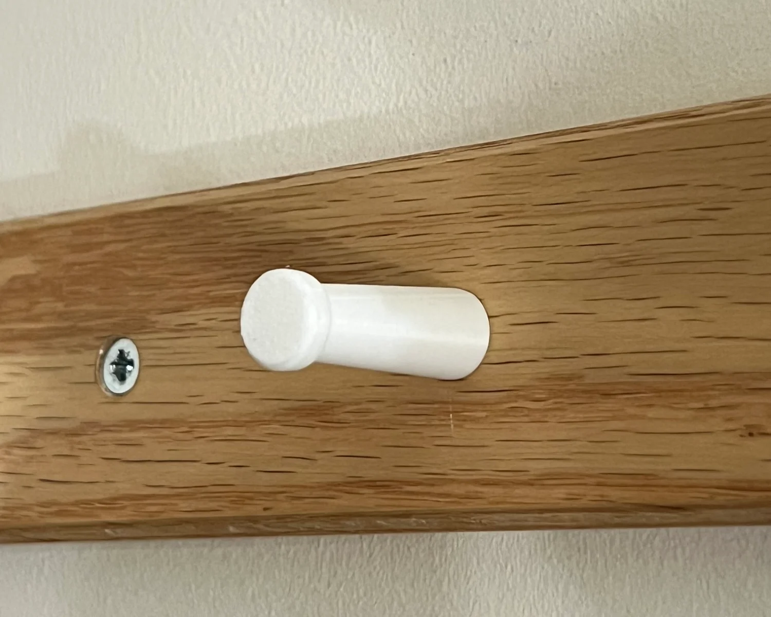 A 3D printed peg fitted to an IKEA HÖVOLM.