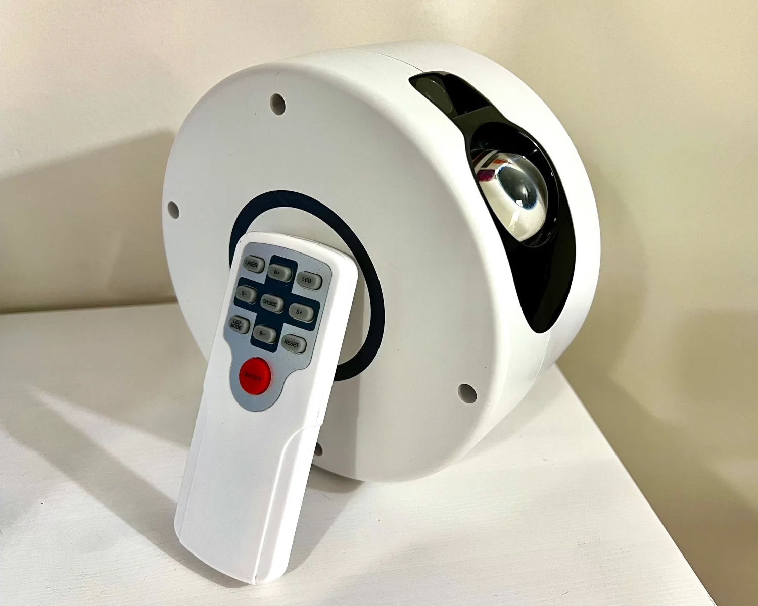 A night light with its remote control.
