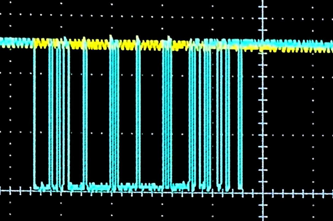 Two traces on an oscilloscope. There appears to be a question, but there is no accompanying response.